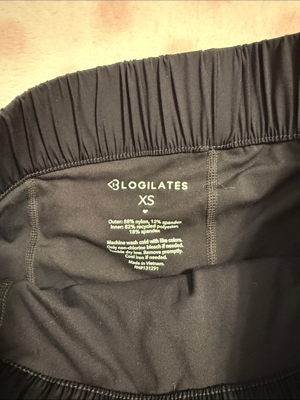 NWOT Blogilates Black Ruffle Shorts - Picture 2 of 3